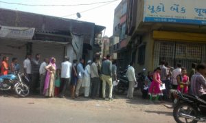 Pic courtesy- Himanshu, as he views serpentine queues in , Bardoli, Gujarat 